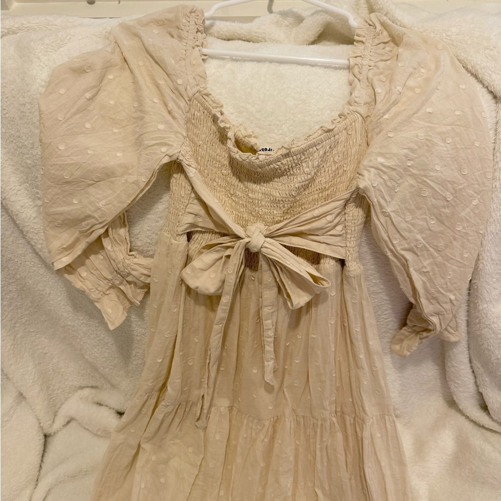 Puff sleeve dress